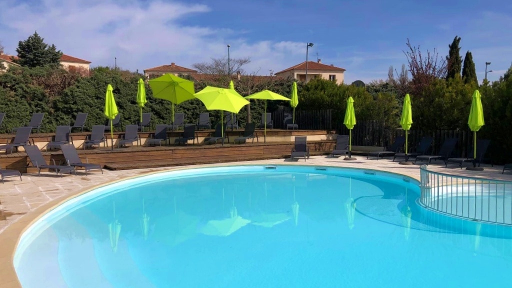 batch piscine camping routes de provence forcalquier alpes de hautes provence 1